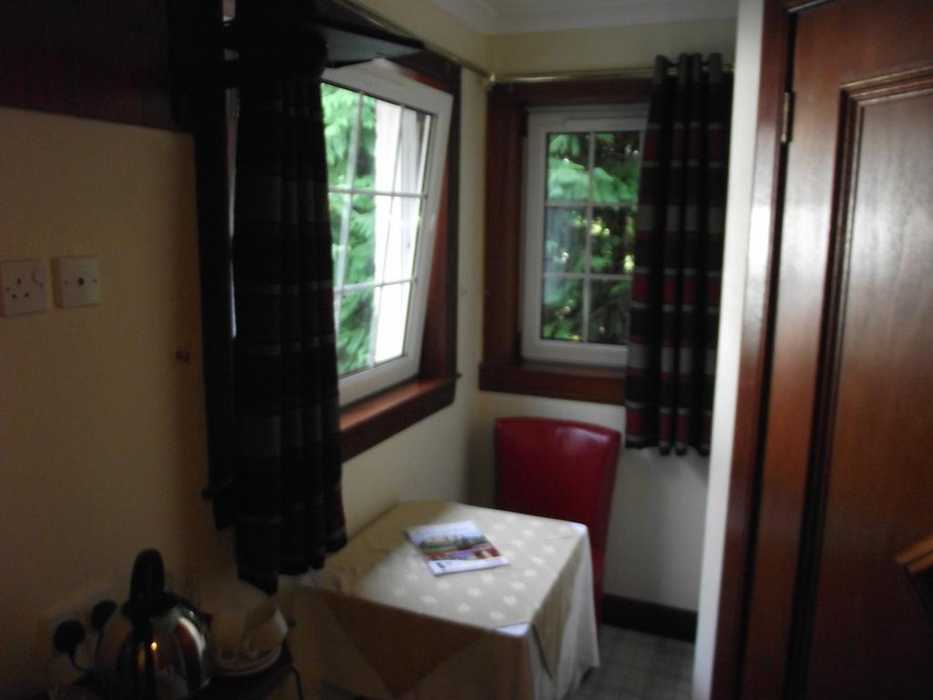 The Dalgarven House Hotel Kilwinning Esterno foto
